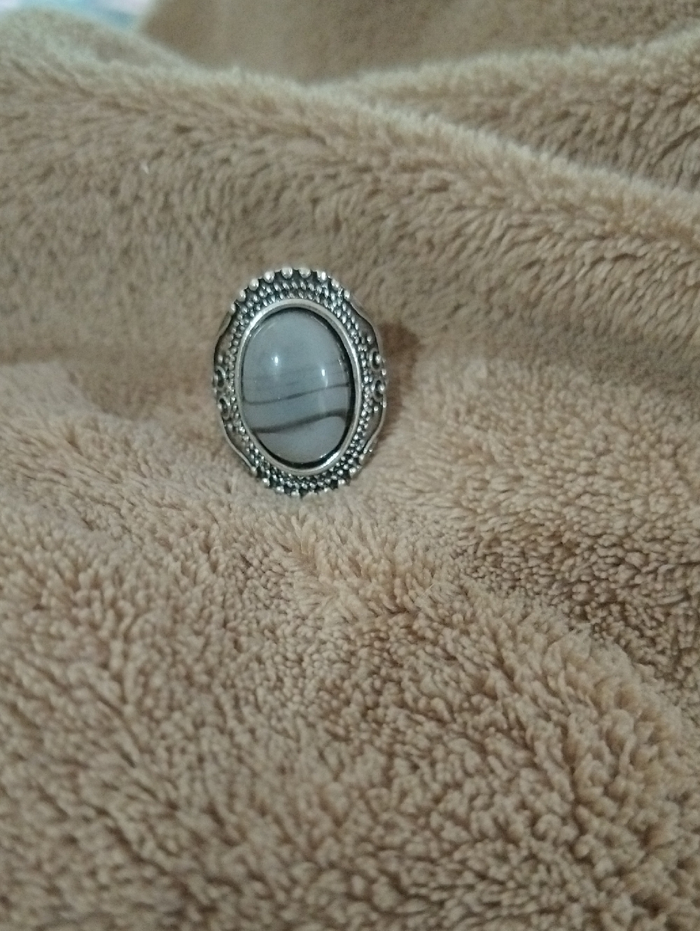 Women's Ring Size 9